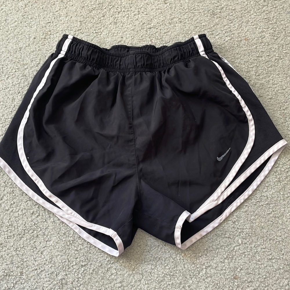 XS nike shorts